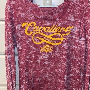 Cleveland Cavaliers light sweatshirt